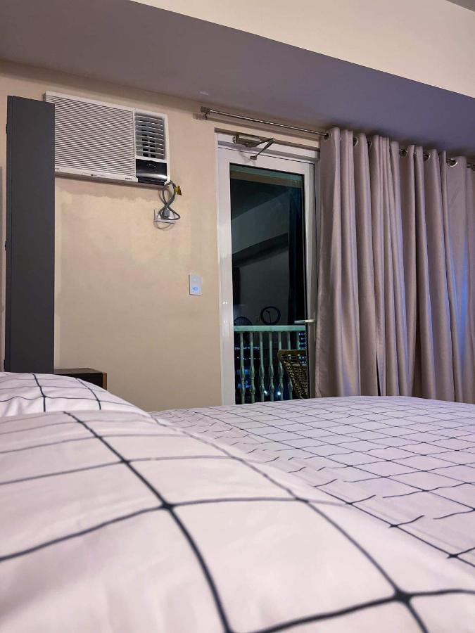 Luxury Bgc Condo In Taguig, Mckinley - Covered Parking And Wifi Free Экстерьер фото